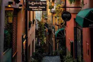 在线看aaa在线观看免费高清视频体验-热门影单推荐